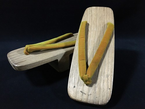 K0163 sandales geta - geta, vintage