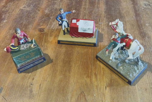 Neuf lot figurines collection - neuf,