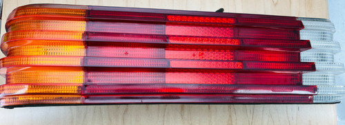 Mercedes w116 tail light right - mercedes,