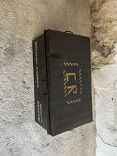 Malle de Voyage Métallique 