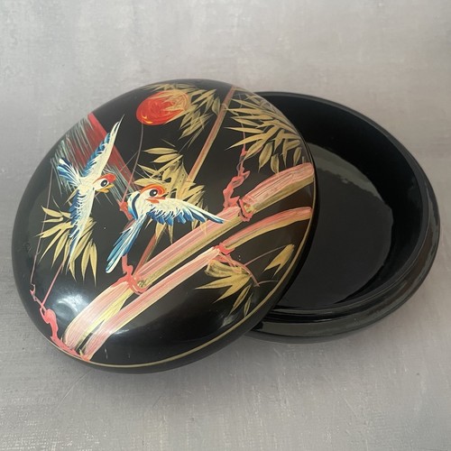 Asie boite ronde laqué noir - :,