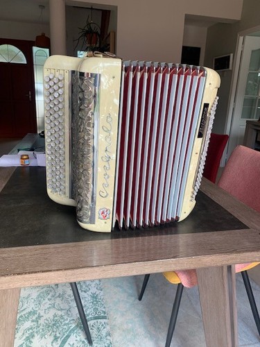 Accordéon chromatique - accordéon,