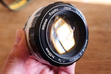 Nikon 55mm F1.2 bokeh