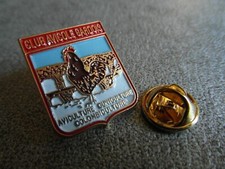 RARE PIN'S PINS - GARDOIS POULTRY CLUB - CUNICULTURE POULTRY - COLOMBICULTURE