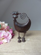 Vache marron en métal, vache