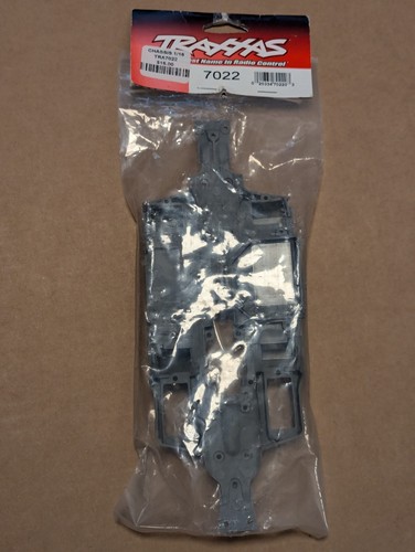 Traxxas 7022 chassis - chassis, 1/16