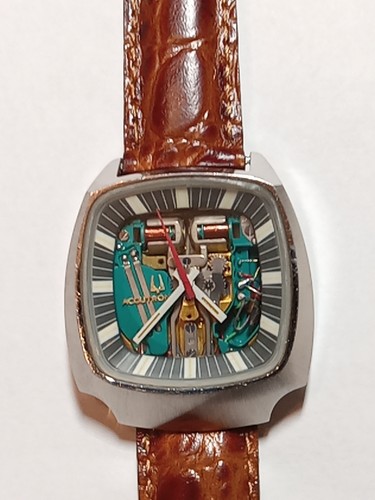 Bulova accutron spaceview - accutron, 100