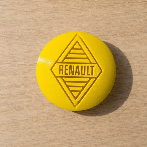 Capuchon volant renault d22 - capuchon,