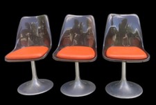 Série de 3 Anciennes Chaises