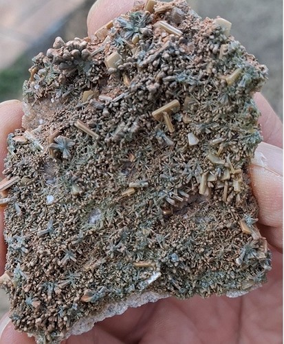 Mimétite wulfénite - mimétite,,