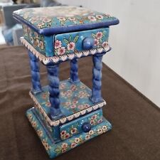 BEAU PETIT MEUBLE TOUT EN