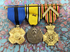 BELGIQUE BARRETTE DE 3