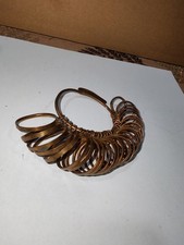 Ancien  baguier Métrique