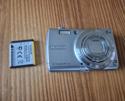 Fujifilm finepix f100fd 12mp - f100fd,