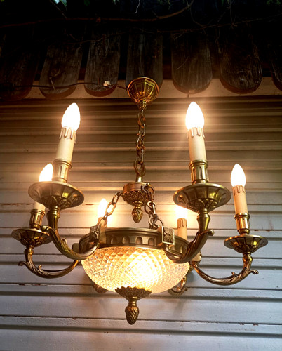 Exceptionnel lustre bronze - , à