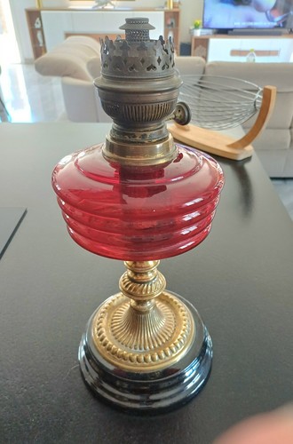 Lampe pétrole ancienne - lampe,