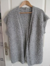 Gilet sans manche tricoté