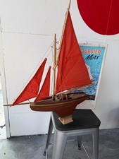 voilier de bassin acajou nova