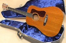 GUILD D-25M Natural 1972 acoustic guitar