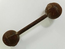 Haltère ancienne en métal