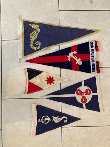 Ancien yacht club - club, burgee