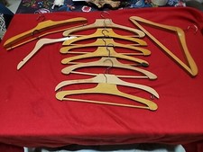 Lot de 10 CINTRES Bois Vintage