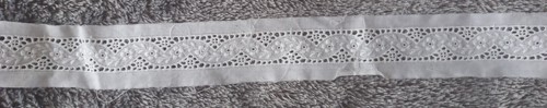 Dentelle entre deux ancienne - entre-,