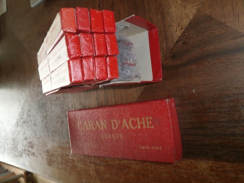 Caran ache boîte ancienne - caran,