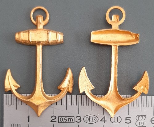 Ancien insigne ancre - ancien,