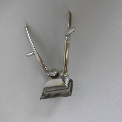 Old small hand mower - old, 43"