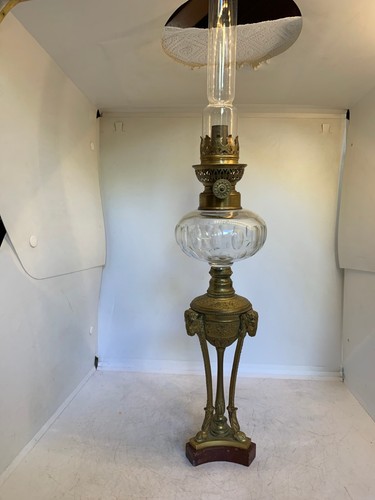 Ancienne lampe petrole avec - ancienne,