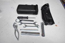 Boite a outils origine SUZUKI