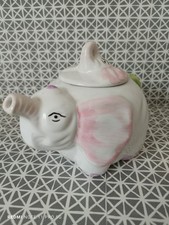 Théière en forme d'élephant