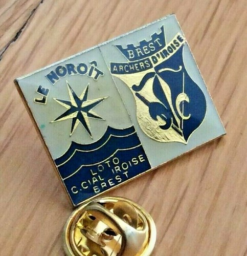 Pin lapel pins vintage - pins,