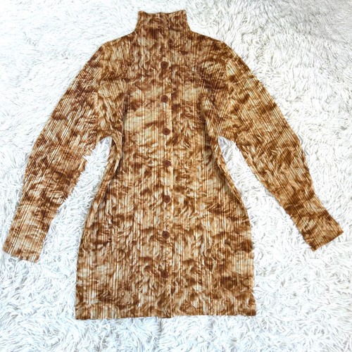 Pleats please issey miyake - pleats,