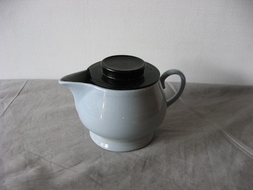 Ancien petit pichet bleu - , boch