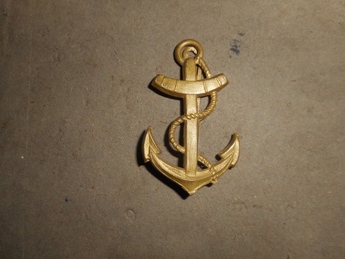 Insigne kepi mle 1915 - insigne,