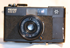 Appareil photo de marque Foto Quelle - revue 400 EF