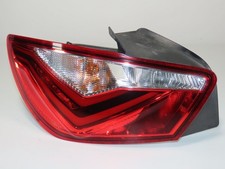 feu arrière gauche seat IBIZA