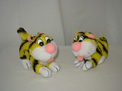 Lot vintage tiger plush - vintage,