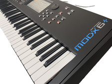 Synthétiseur clavier YAMAHA