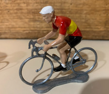 COUREUR CYCLISTE TOUR DE