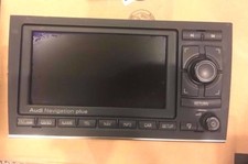 AUDI A4 RNSE NAVIGATION SYSTEM