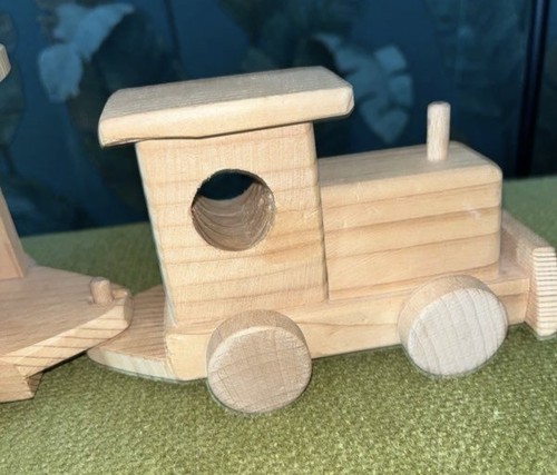 Ancien jouet train - train, bois