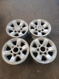 Jeu jantes nissan patrol - 4,