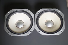 JBL LE8t deux haut parleurs de