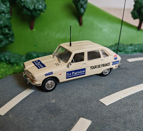 Voiture miniature renault - renault, 16