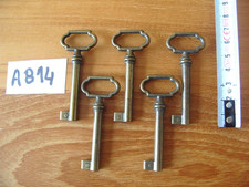 LOT A814 DE 5 CLÉ CLÉS CLEFS
