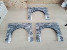 H0 SCALE. DIORAMA MODEL. 3 FACADES TUNNEL. PLATER