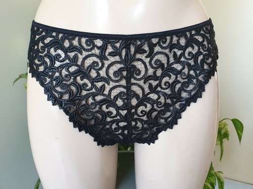 Lise charmel string - lise,